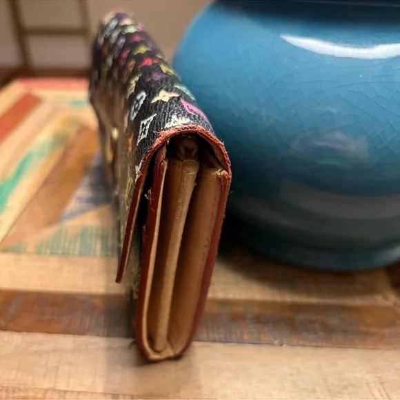 Louis Vuitton Murakami Sarah Wallet - Picture 6 of 16